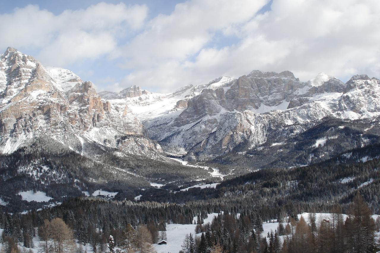 Residence Vajolet San Cassiano Exteriér fotografie