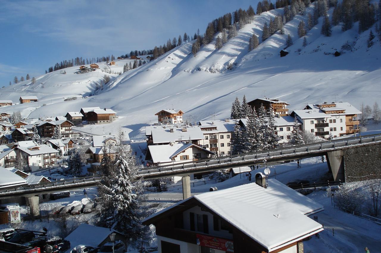 Residence Vajolet San Cassiano Exteriér fotografie